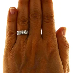 Anello fedina in oro giallo e bianco con 5 brillanti 0,70 ct