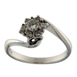 Anello in oro bianco con diamanti taglio brillante a fiore