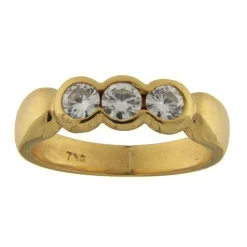 Anello trilogy in oro giallo con diamanti