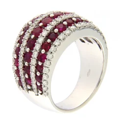 Guidetti | Anello in oro bianco con pavé di rubini e diamanti