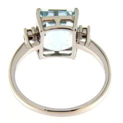 Guidetti | Anello in oro bianco con acquamarina 2,80 ct e diamanti