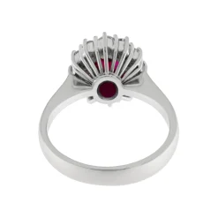 Guidetti | Anello in oro bianco con rubino 0,84 ct e contorno di diamanti