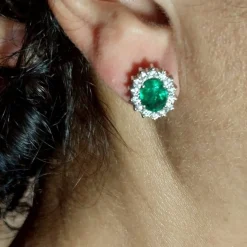Guidetti | Orecchini in oro bianco con smeraldi 2,73 ct certificati IGI e diamanti
