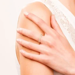 LeCarré | Fedina in oro giallo con diamanti