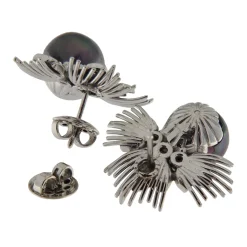 Orecchini in oro bianco con perle tahiti e diamanti