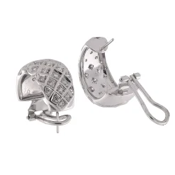 Orecchini in oro bianco con diamanti taglio huit-huit e brillante