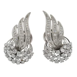 Orecchini in oro bianco con diamanti 2,65 ct