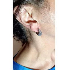 Orecchini in oro bianco con diamanti taglio brillante e huit-huit